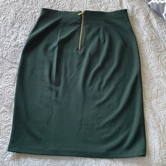 Philosophy Skirt Green Knee Length Stretch Pencil Gold Zipped Closure - Picture 3 of 10